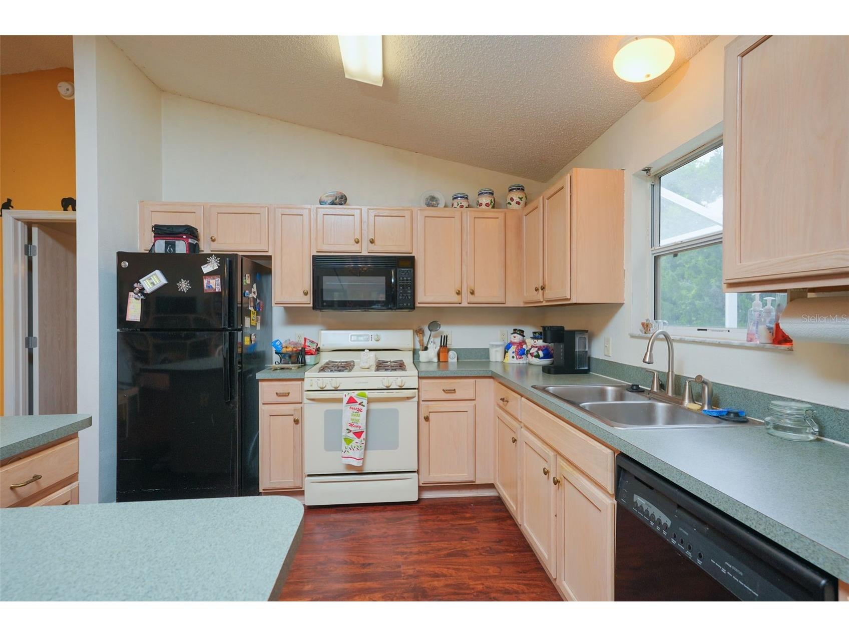 9345 SE 177th Simons Lane The Villages FL 32162 OM725746 image12