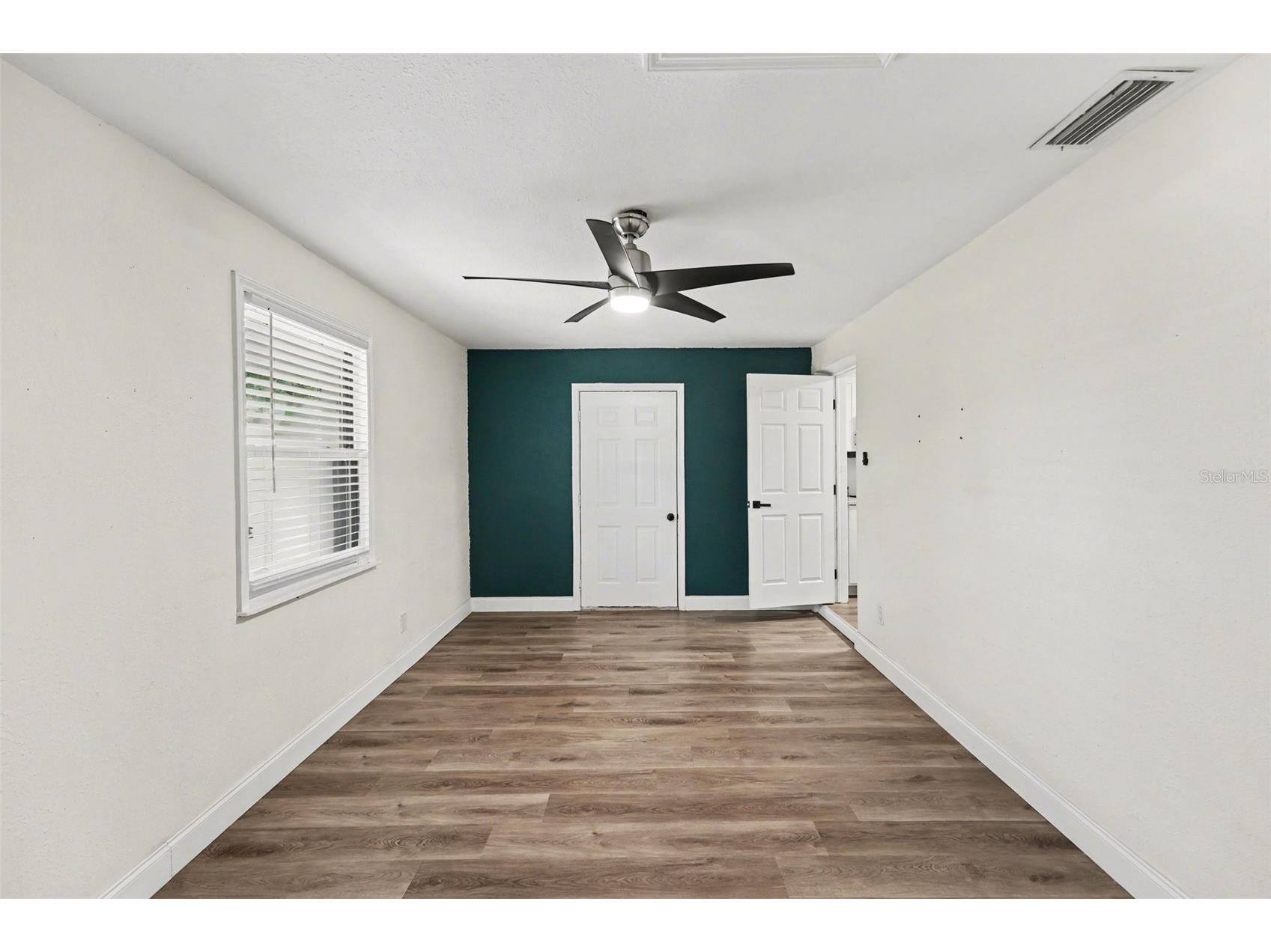 9346 89th Ave Seminole FL 33777 TB8498840 image16