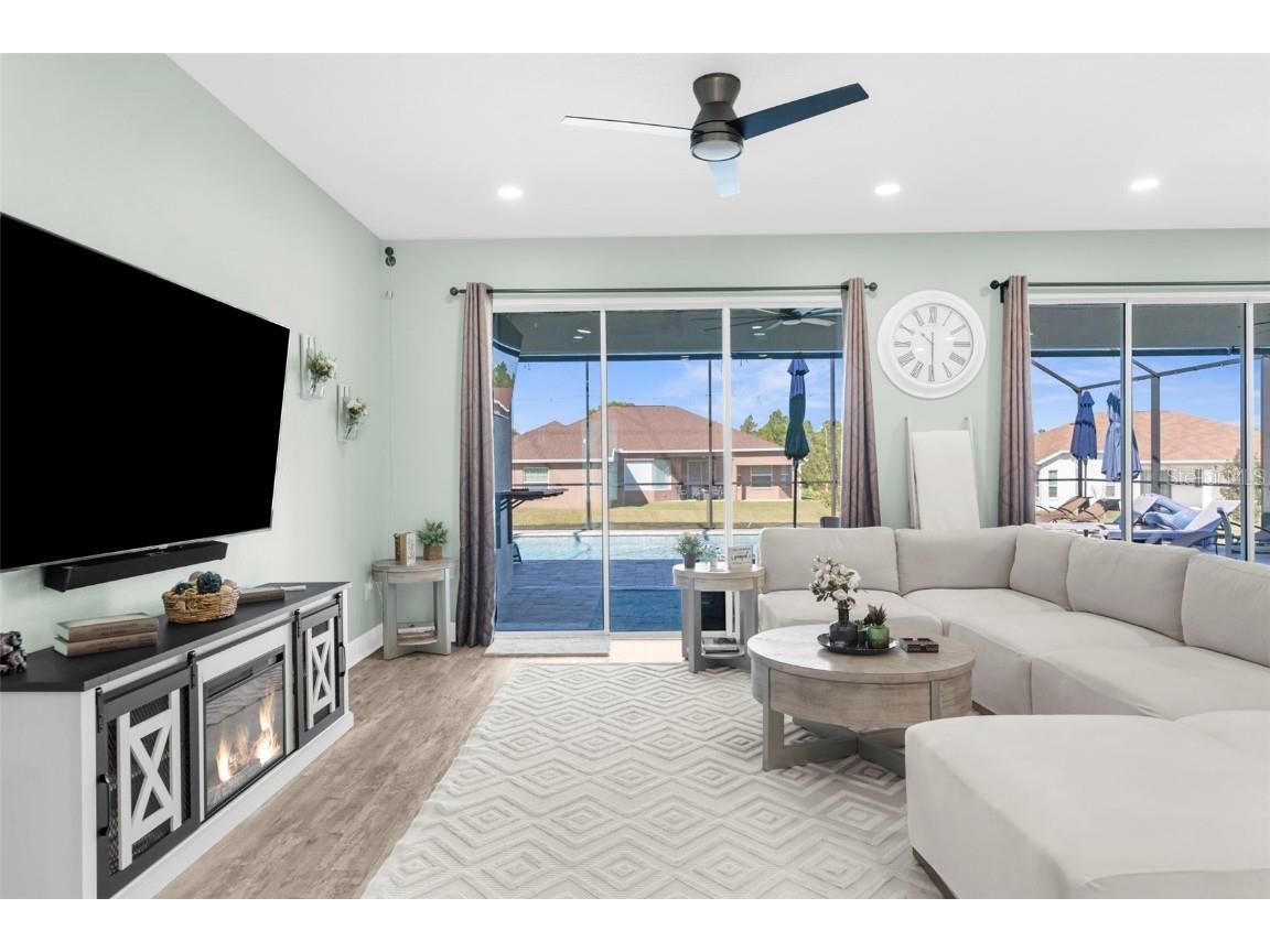 9347 N Star Court Weeki Wachee FL 34613 W7879300 image8