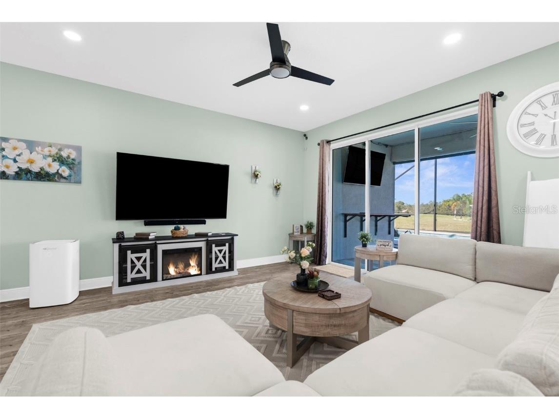 9347 N Star Court Weeki Wachee FL 34613 W7879300 image9