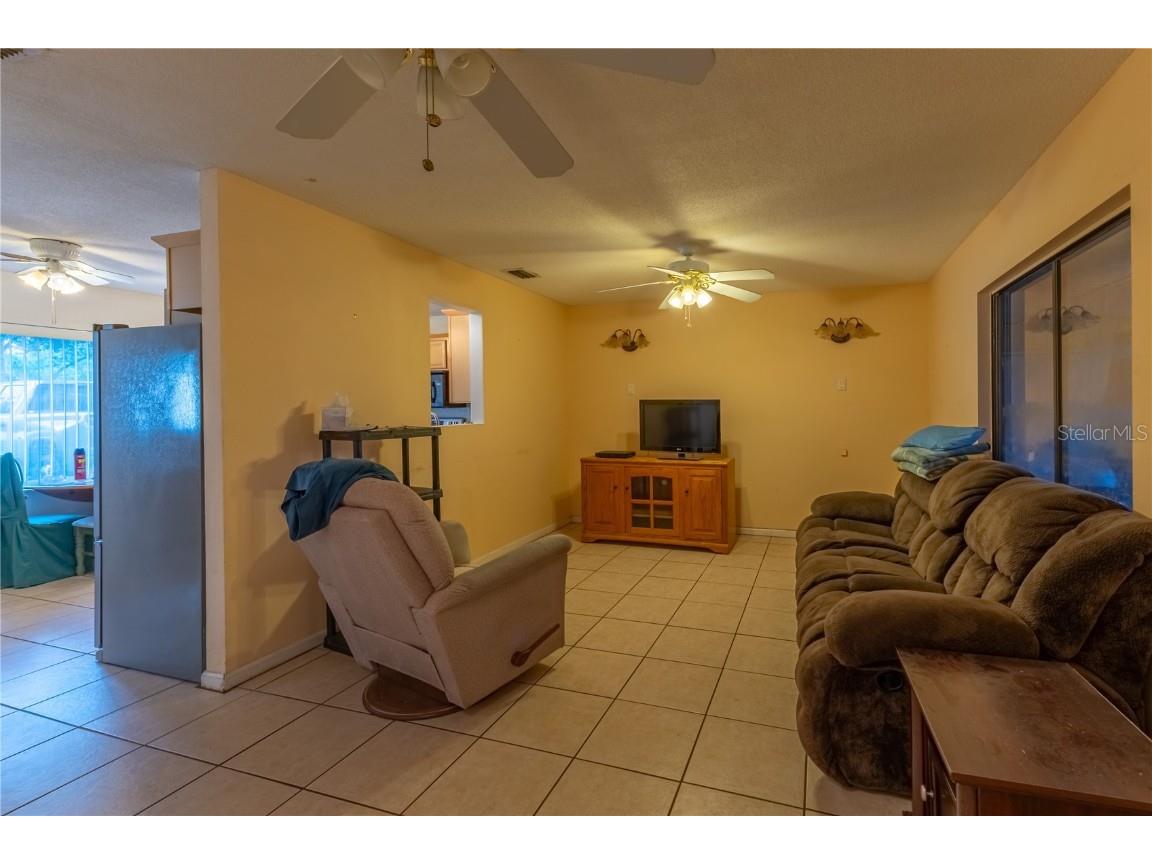 9349 Edison Road Lithia FL 33547 TB8421020 image11