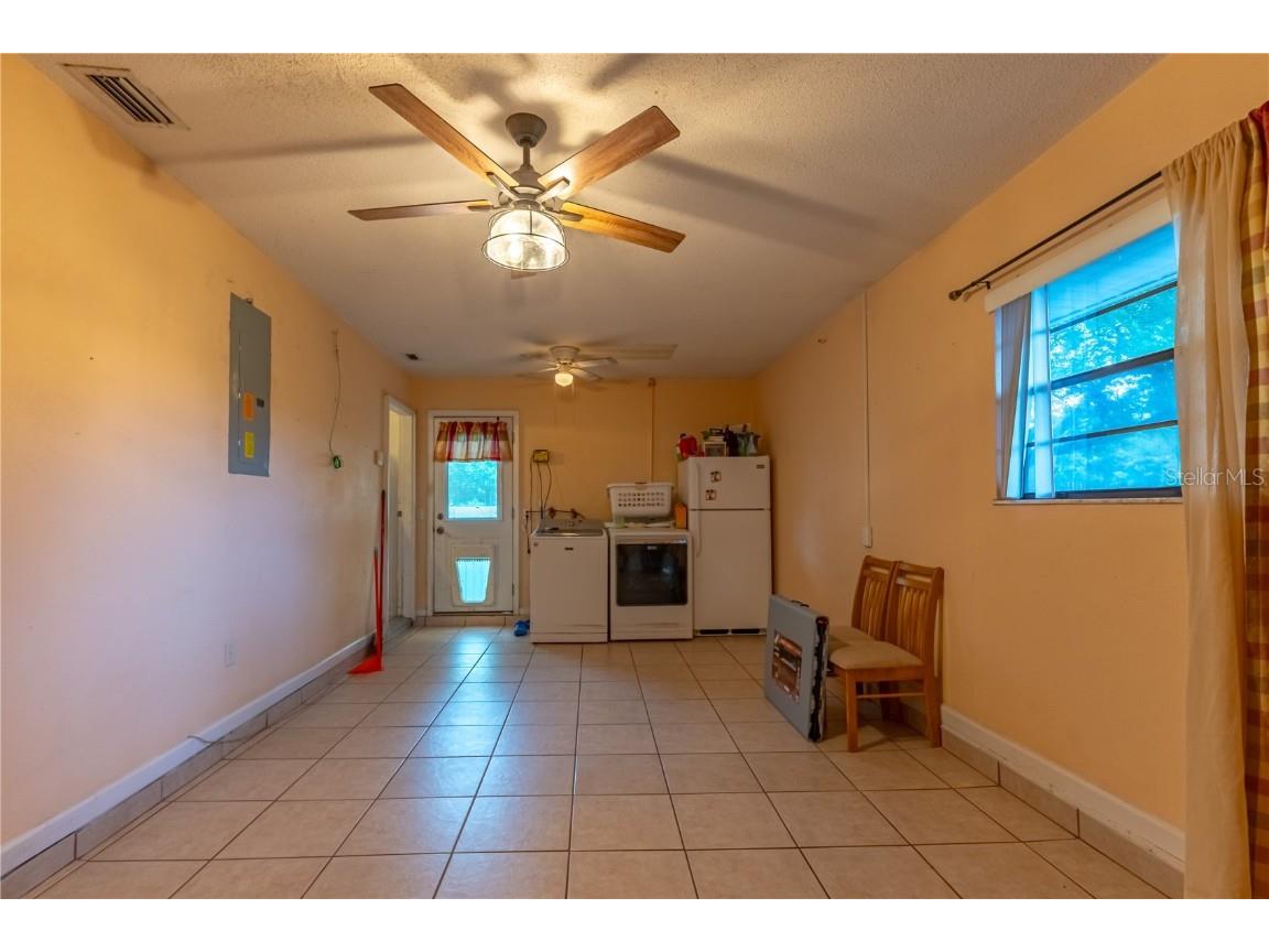 9349 Edison Road Lithia FL 33547 TB8421020 image16