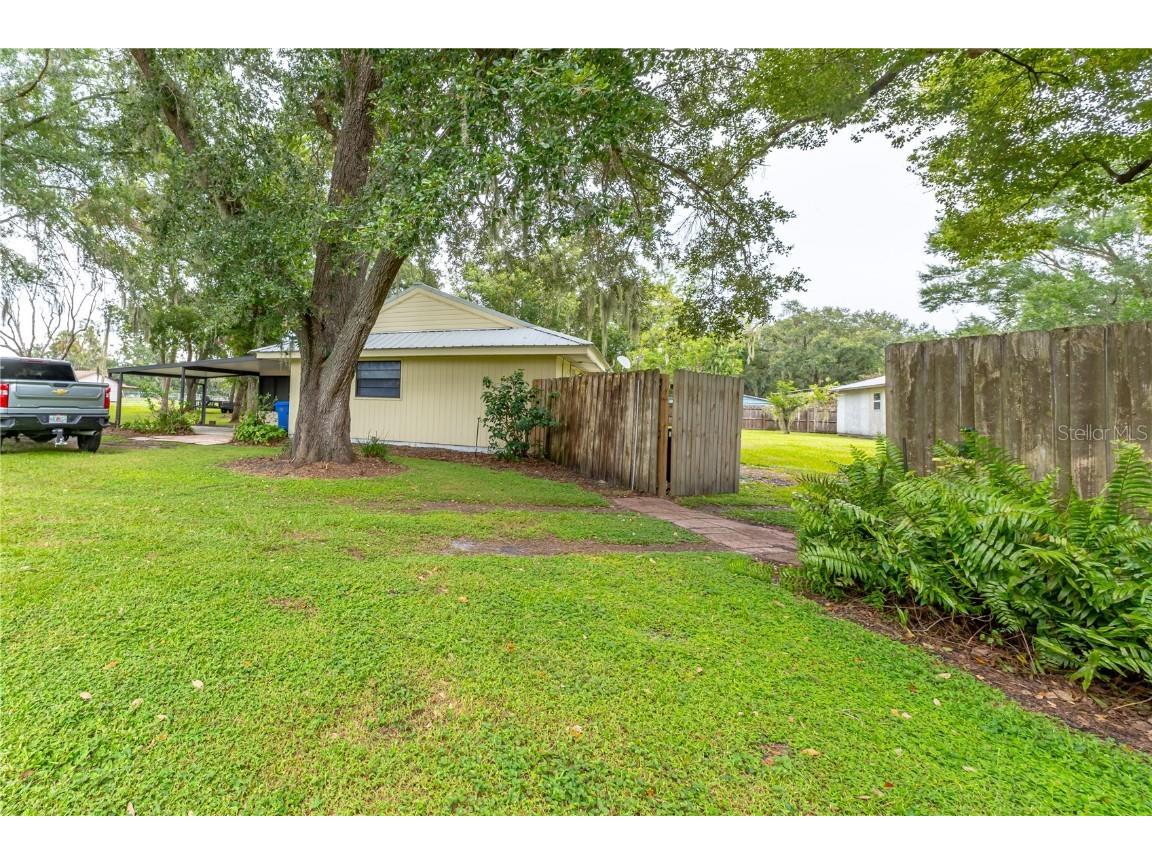 9349 Edison Road Lithia FL 33547 TB8421020 image4