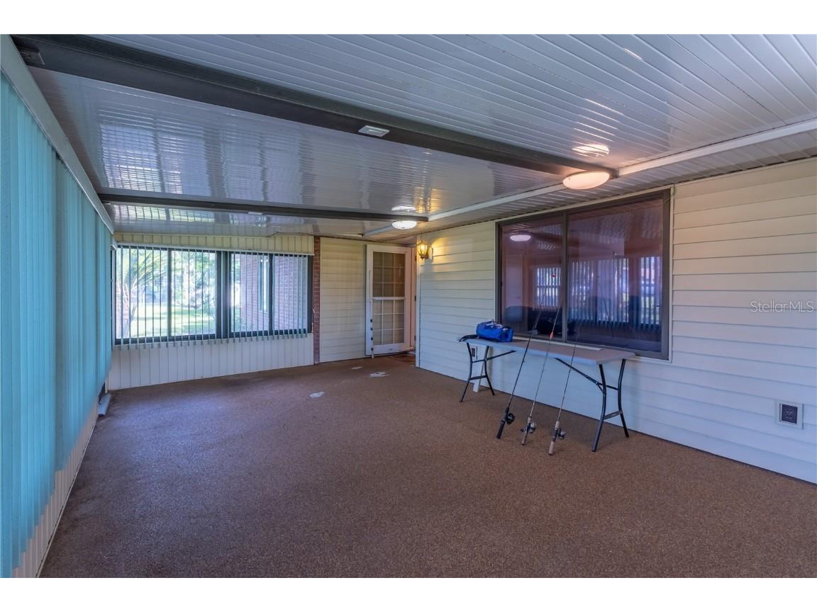 9349 Edison Road Lithia FL 33547 TB8421020 image8