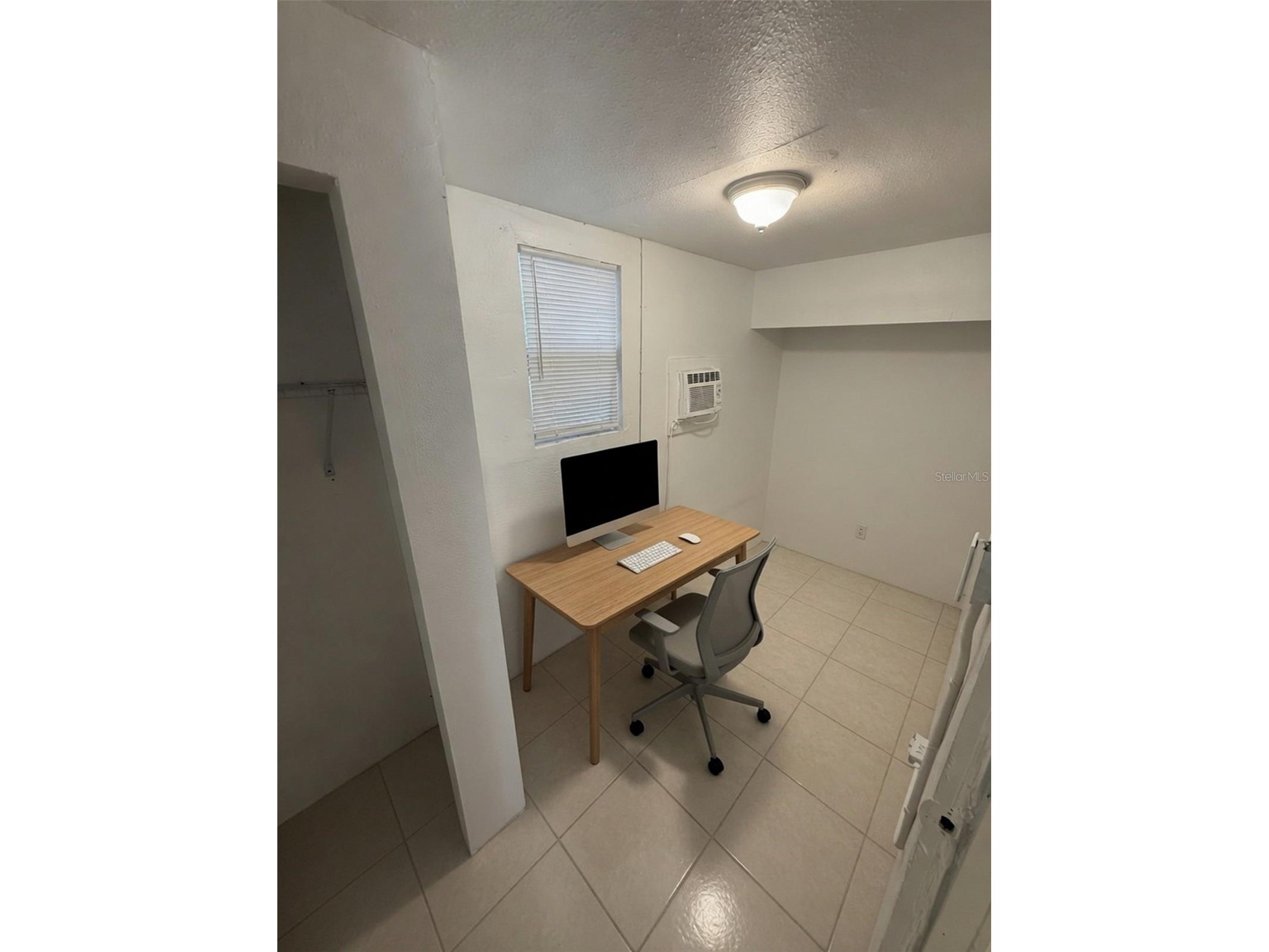 935 17th Avenue S Saint Petersburg FL 33705 TB8501972 image10