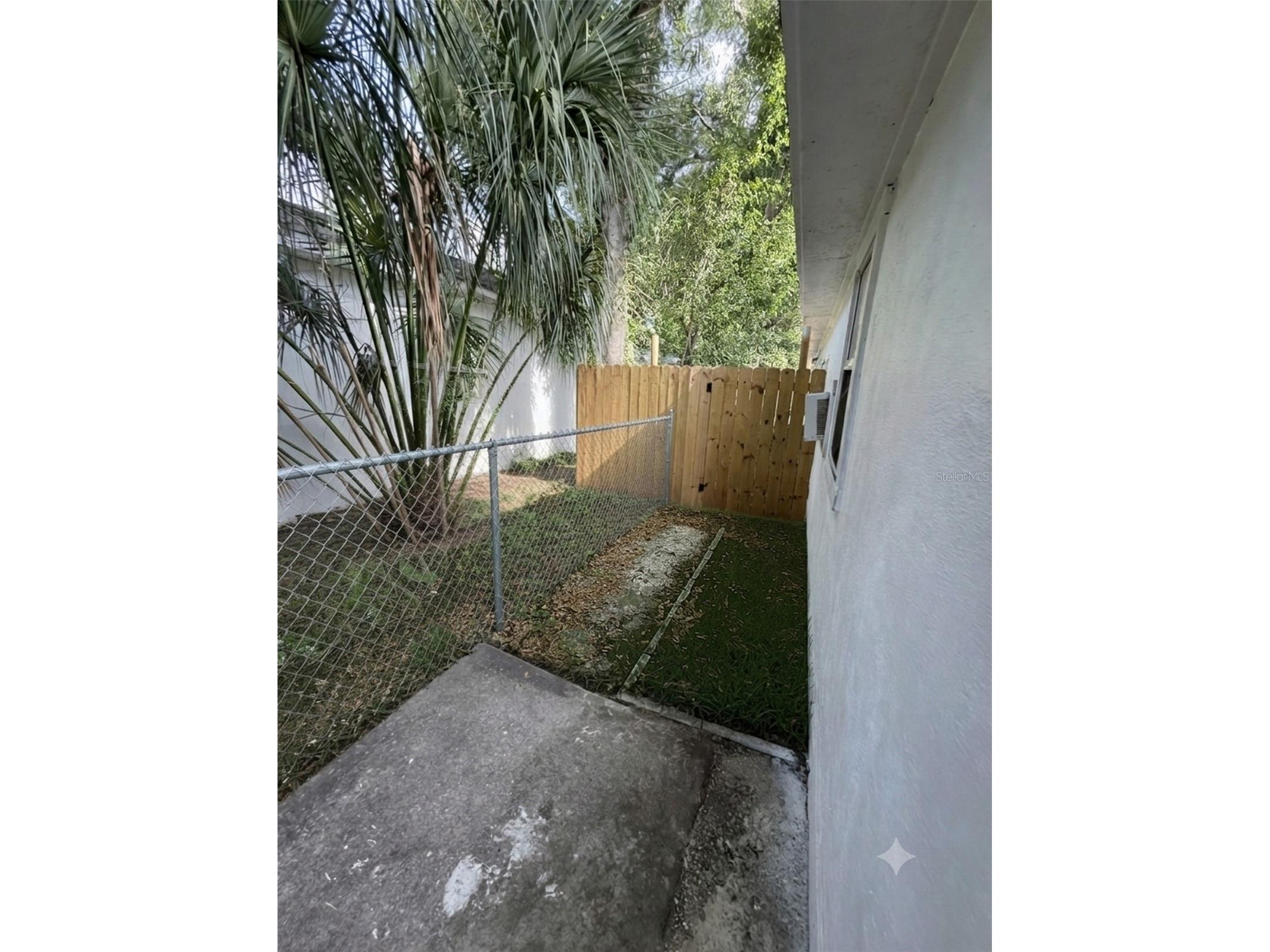 935 17th Avenue S Saint Petersburg FL 33705 TB8526429 image11