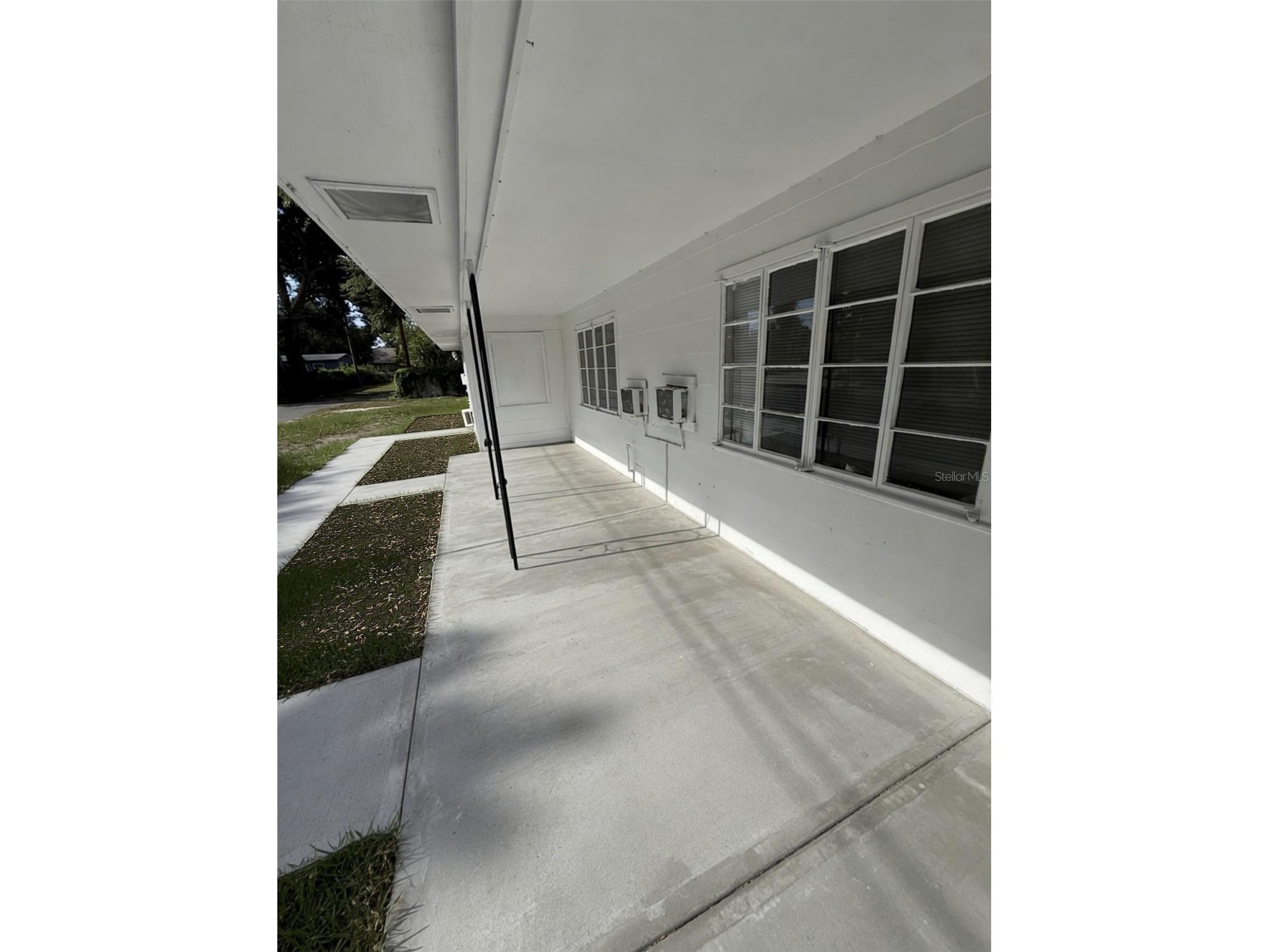 935 17th Avenue S Saint Petersburg FL 33705 TB8526429 image16