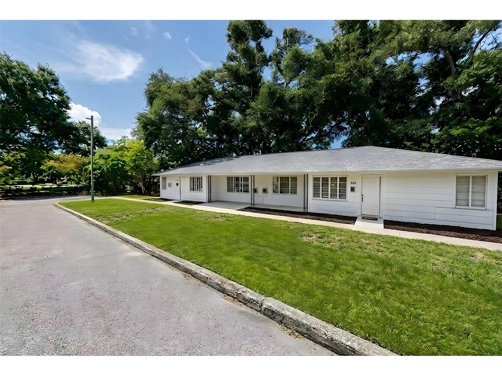 935 17th Avenue S Saint Petersburg FL 33705 TB8526429 image2