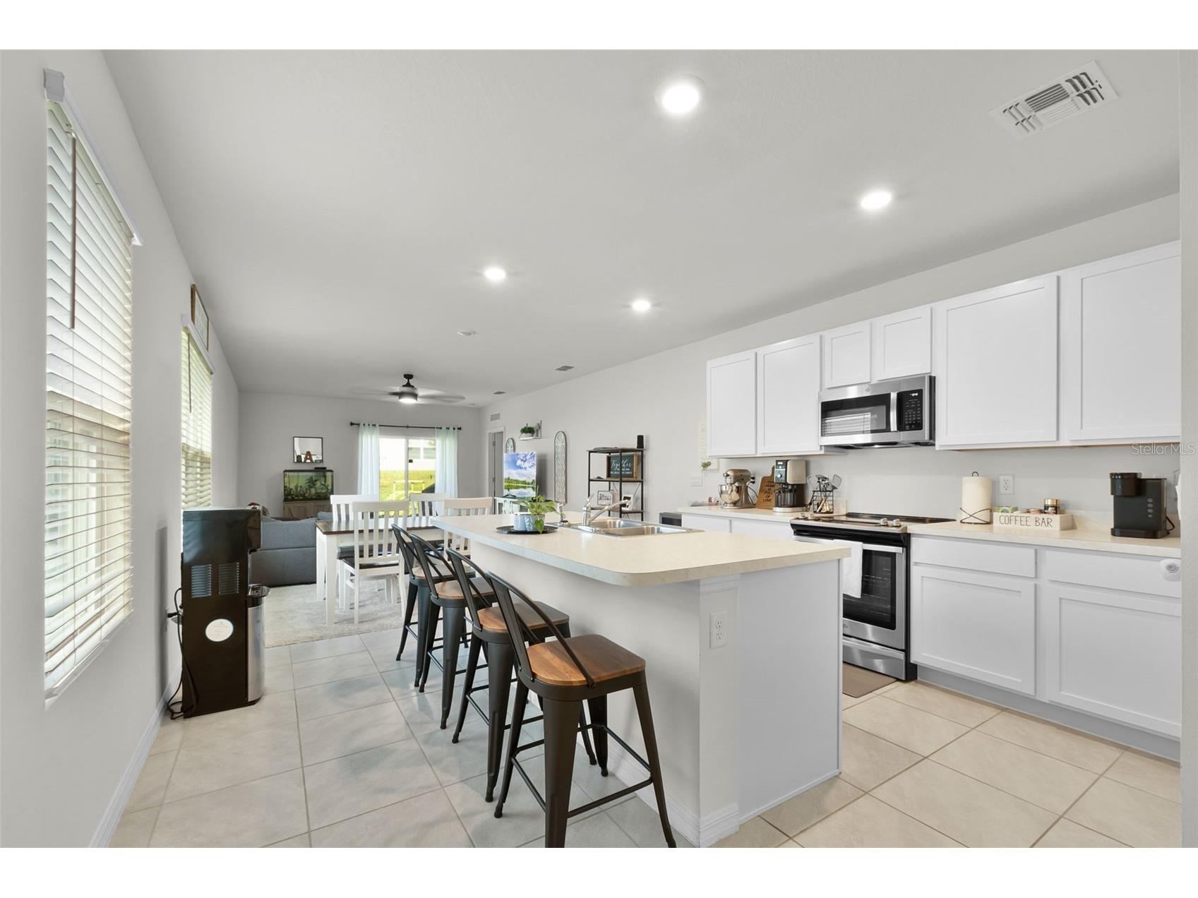 935 August Sky Drive Deltona FL 32738 O6335740 image4