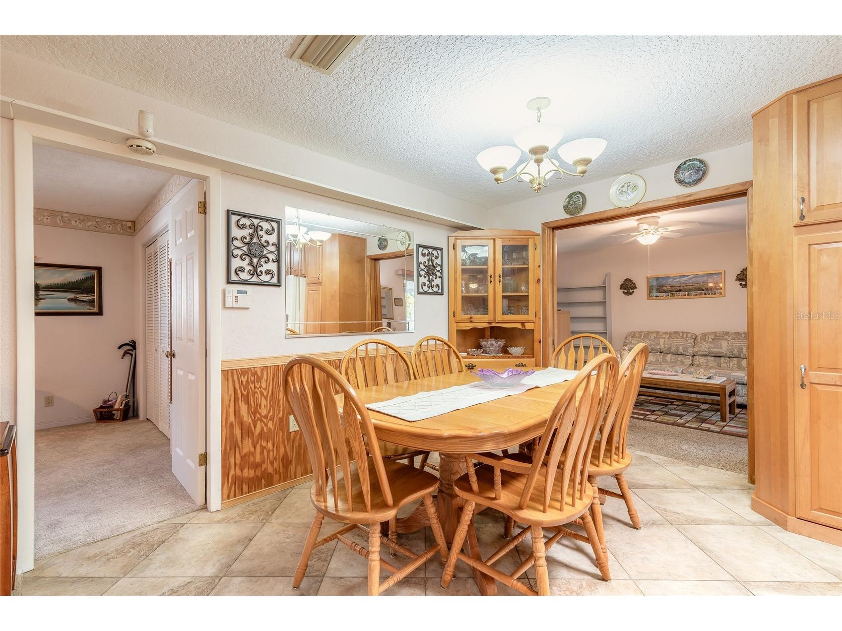 935 Big Tree Road South Daytona FL 32119 V4946491 image10