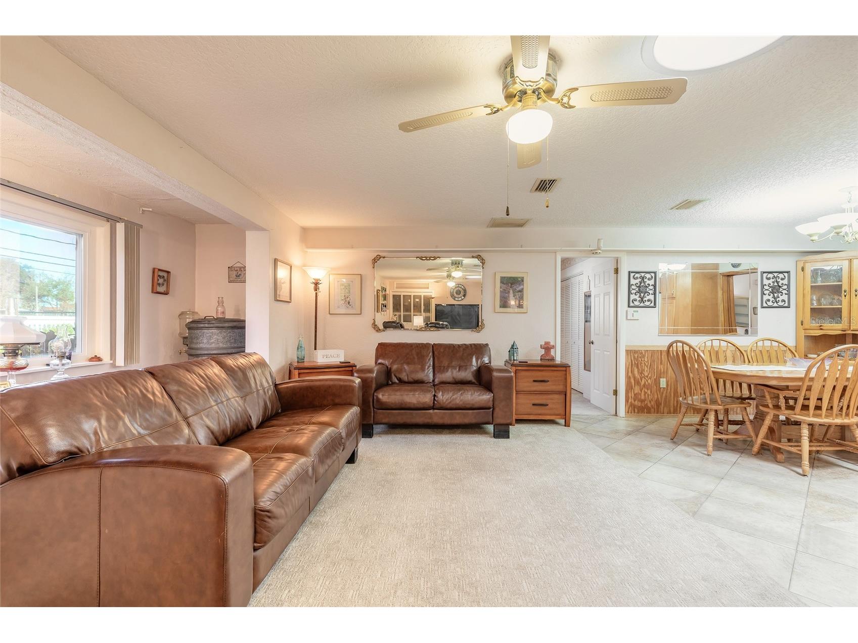 935 Big Tree Road South Daytona FL 32119 V4946491 image8