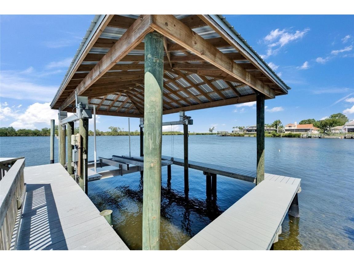 935 Chipaway Drive Apollo Beach FL 33572 - GULF AND SEA WATERWAY TB8379248 image14