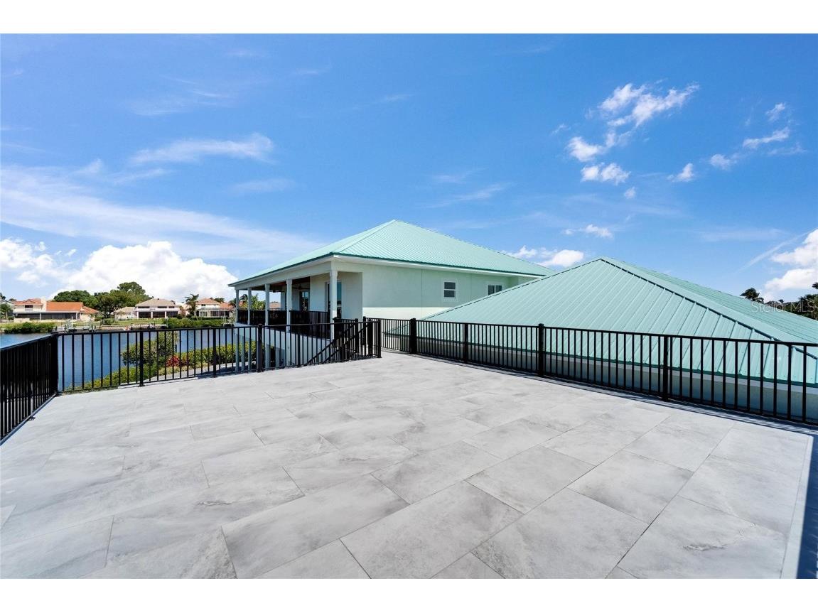 935 Chipaway Drive Apollo Beach FL 33572 - GULF AND SEA WATERWAY TB8379248 image21