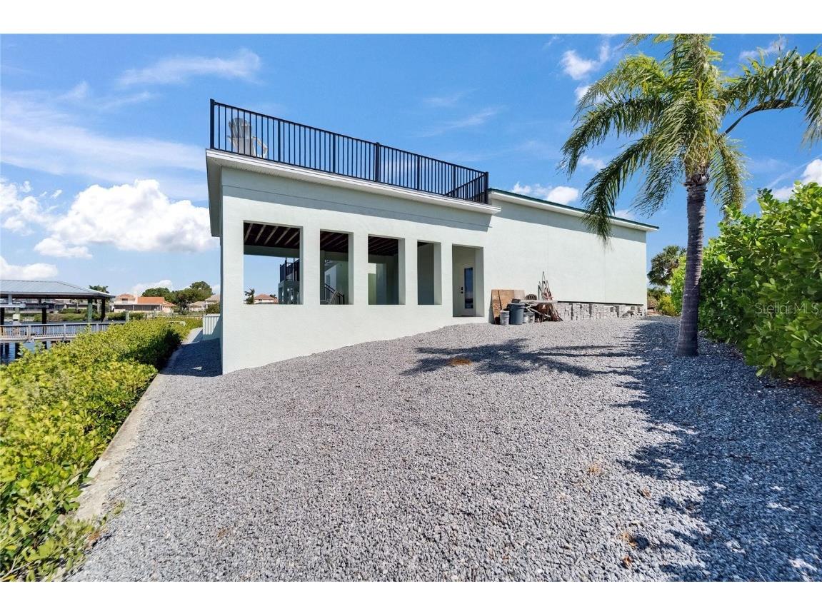 935 Chipaway Drive Apollo Beach FL 33572 - GULF AND SEA WATERWAY TB8379248 image5