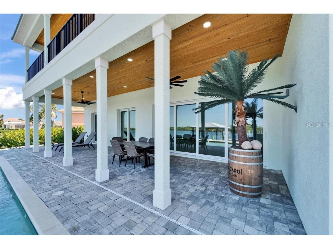 935 Chipaway Drive Apollo Beach FL 33572 - GULF AND SEA WATERWAY TB8379248 image7