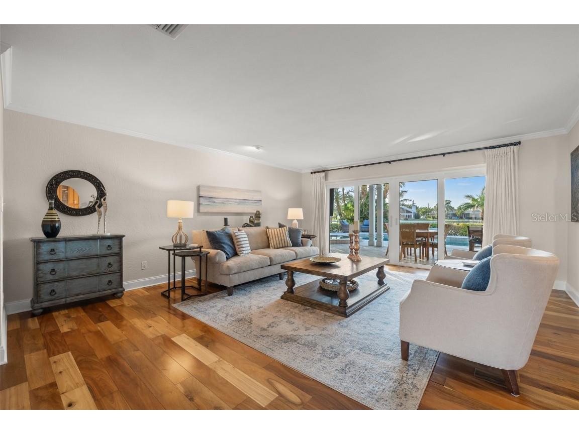 935 Eden Isle Drive NE Saint Petersburg FL 33704 - SMACKS BAYOU TB8371186 image13