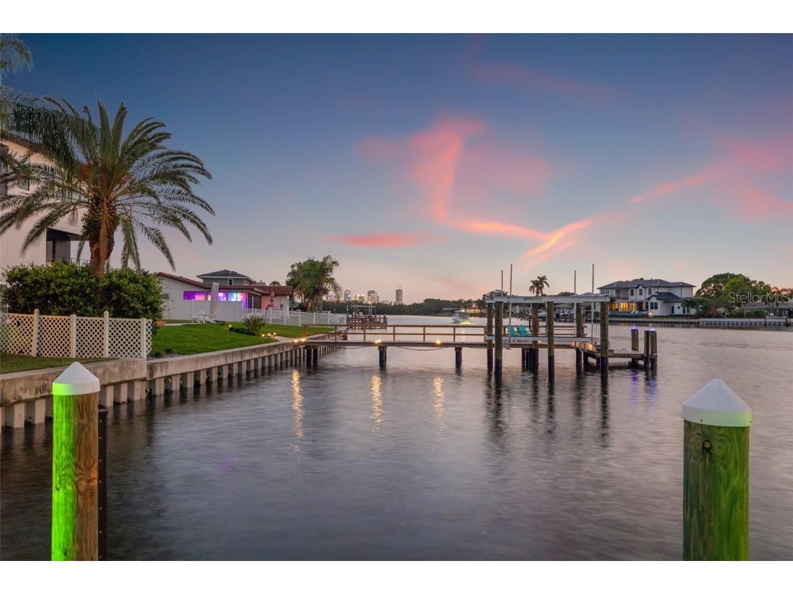 935 Eden Isle Drive NE Saint Petersburg FL 33704 - SMACKS BAYOU TB8371186 image19