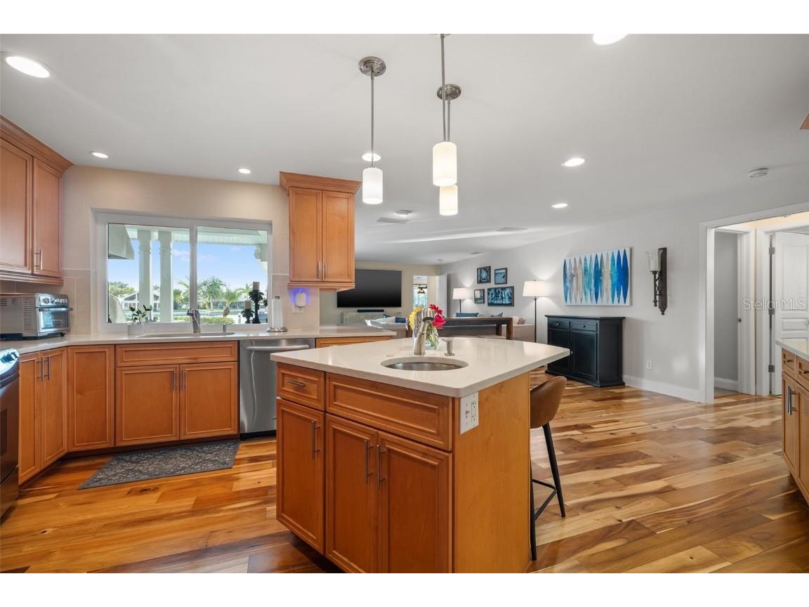 935 Eden Isle Drive NE Saint Petersburg FL 33704 - SMACKS BAYOU TB8371186 image26