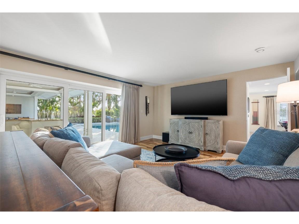 935 Eden Isle Drive NE Saint Petersburg FL 33704 - SMACKS BAYOU TB8371186 image29