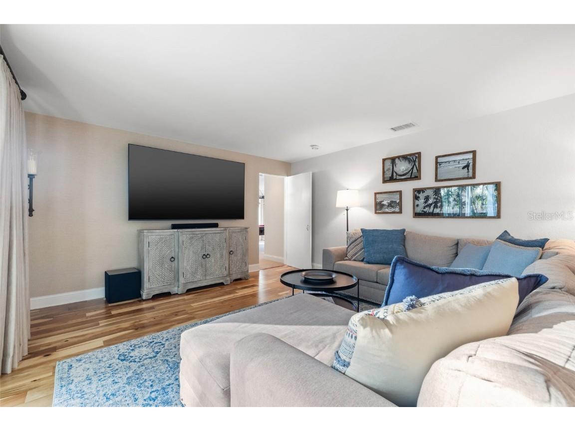 935 Eden Isle Drive NE Saint Petersburg FL 33704 - SMACKS BAYOU TB8371186 image30