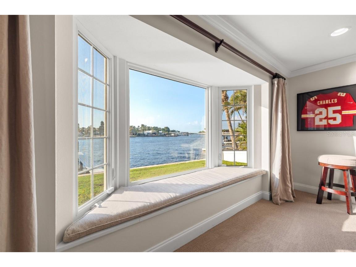 935 Eden Isle Drive NE Saint Petersburg FL 33704 - SMACKS BAYOU TB8371186 image38