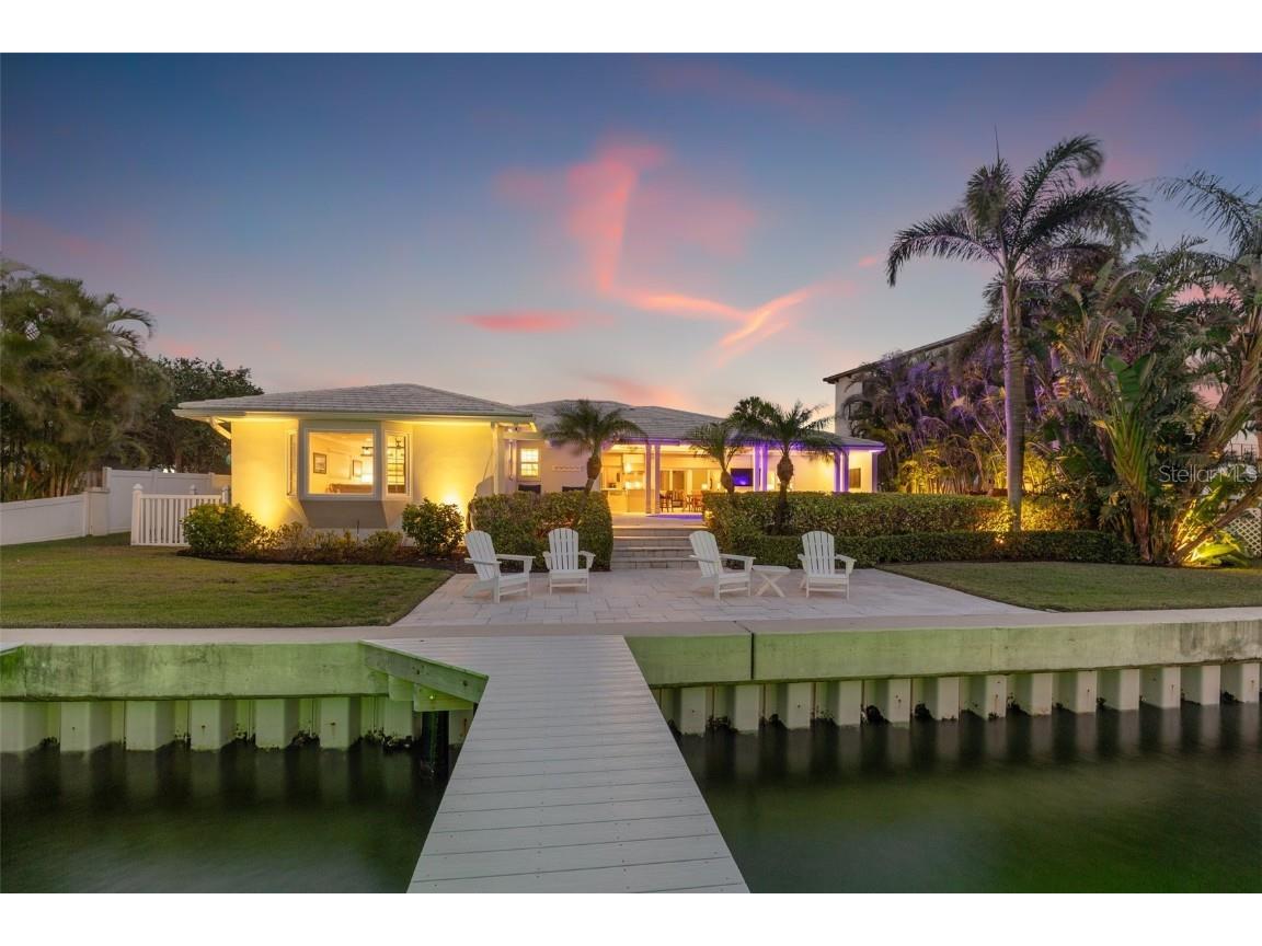 935 Eden Isle Drive NE Saint Petersburg FL 33704 - SMACKS BAYOU TB8371186 image4