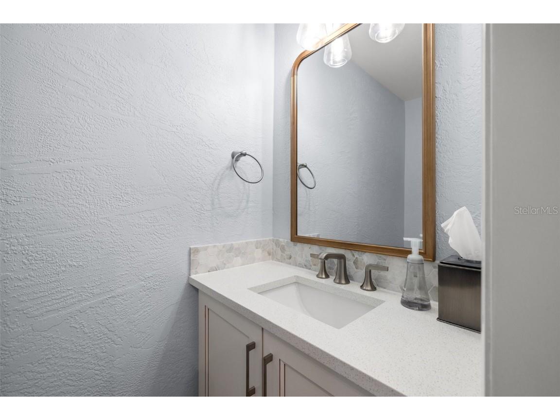 935 Eden Isle Drive NE Saint Petersburg FL 33704 - SMACKS BAYOU TB8371186 image48