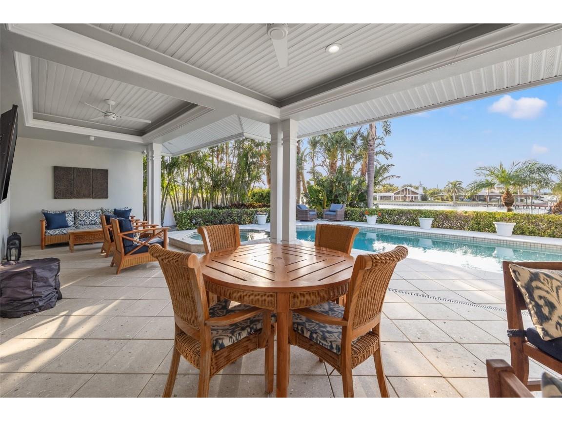 935 Eden Isle Drive NE Saint Petersburg FL 33704 - SMACKS BAYOU TB8371186 image53