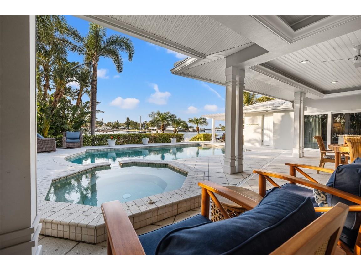 935 Eden Isle Drive NE Saint Petersburg FL 33704 - SMACKS BAYOU TB8371186 image54