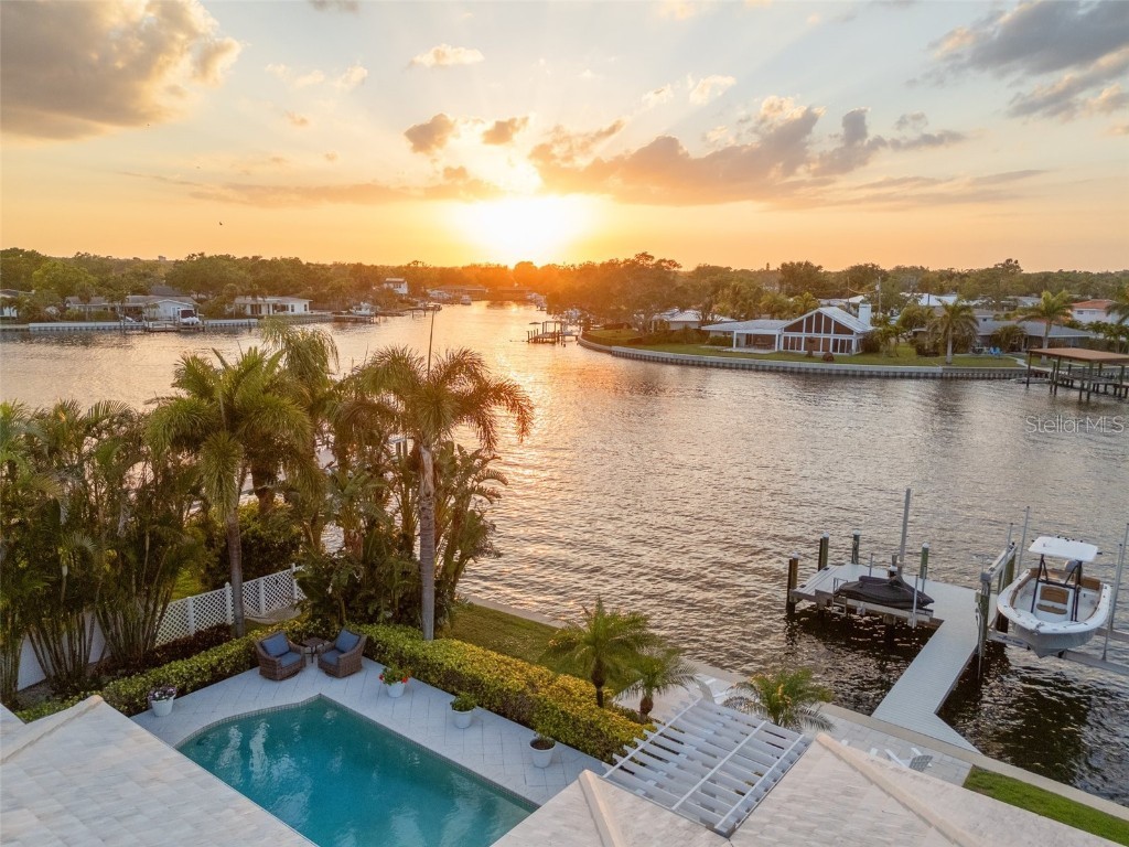 935 Eden Isle Drive NE Saint Petersburg FL 33704 - SMACKS BAYOU TB8371186 image6