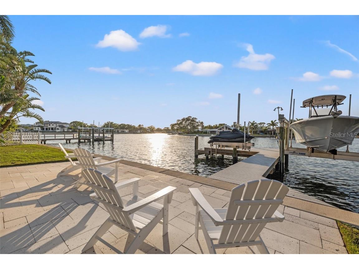 935 Eden Isle Drive NE Saint Petersburg FL 33704 - SMACKS BAYOU TB8371186 image68