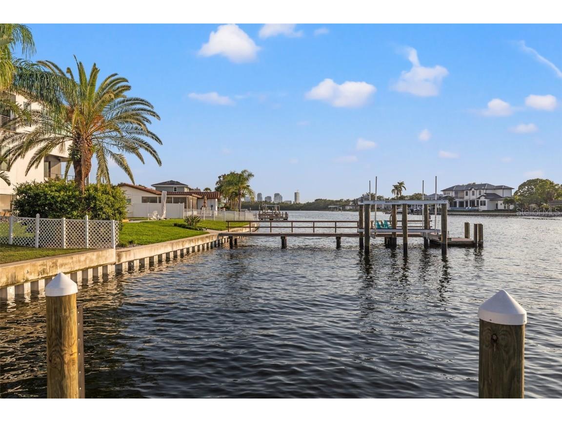 935 Eden Isle Drive NE Saint Petersburg FL 33704 - SMACKS BAYOU TB8371186 image70