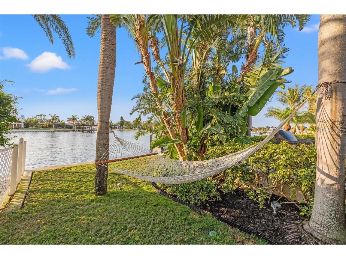 935 Eden Isle Drive NE Saint Petersburg FL 33704 - SMACKS BAYOU TB8371186 image73