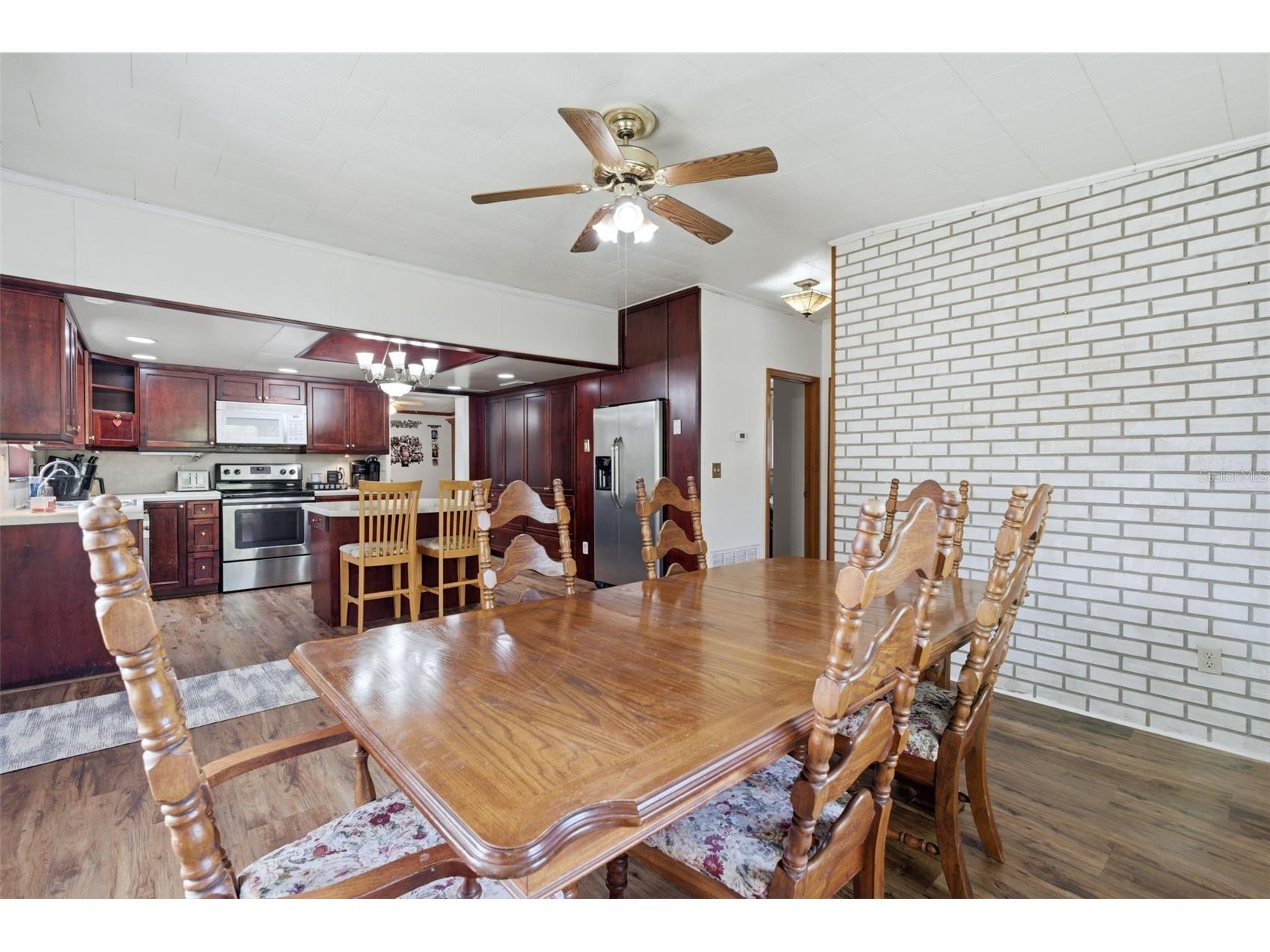 935 Florida Avenue Orange City FL 32763 O6395676 image11