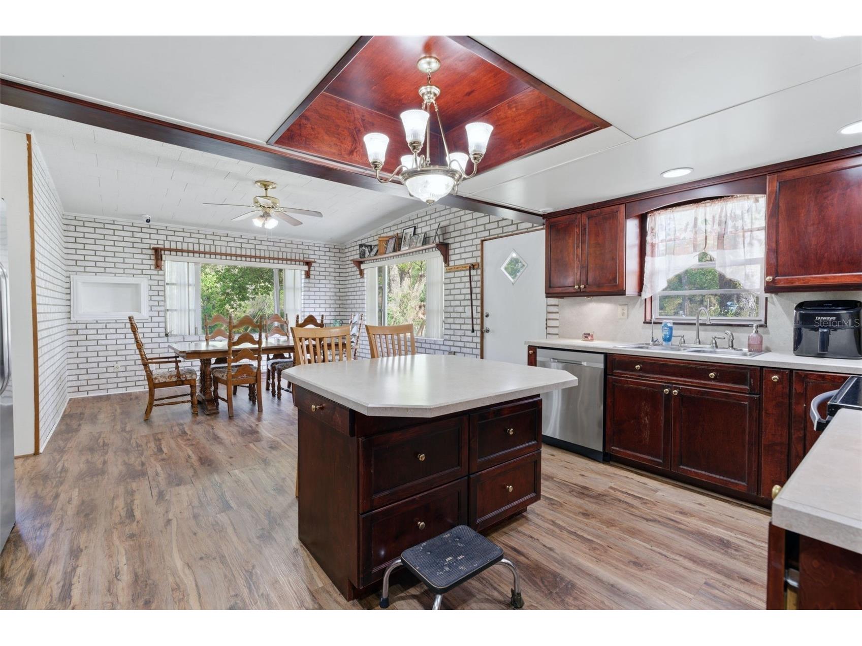 935 Florida Avenue Orange City FL 32763 O6395676 image14