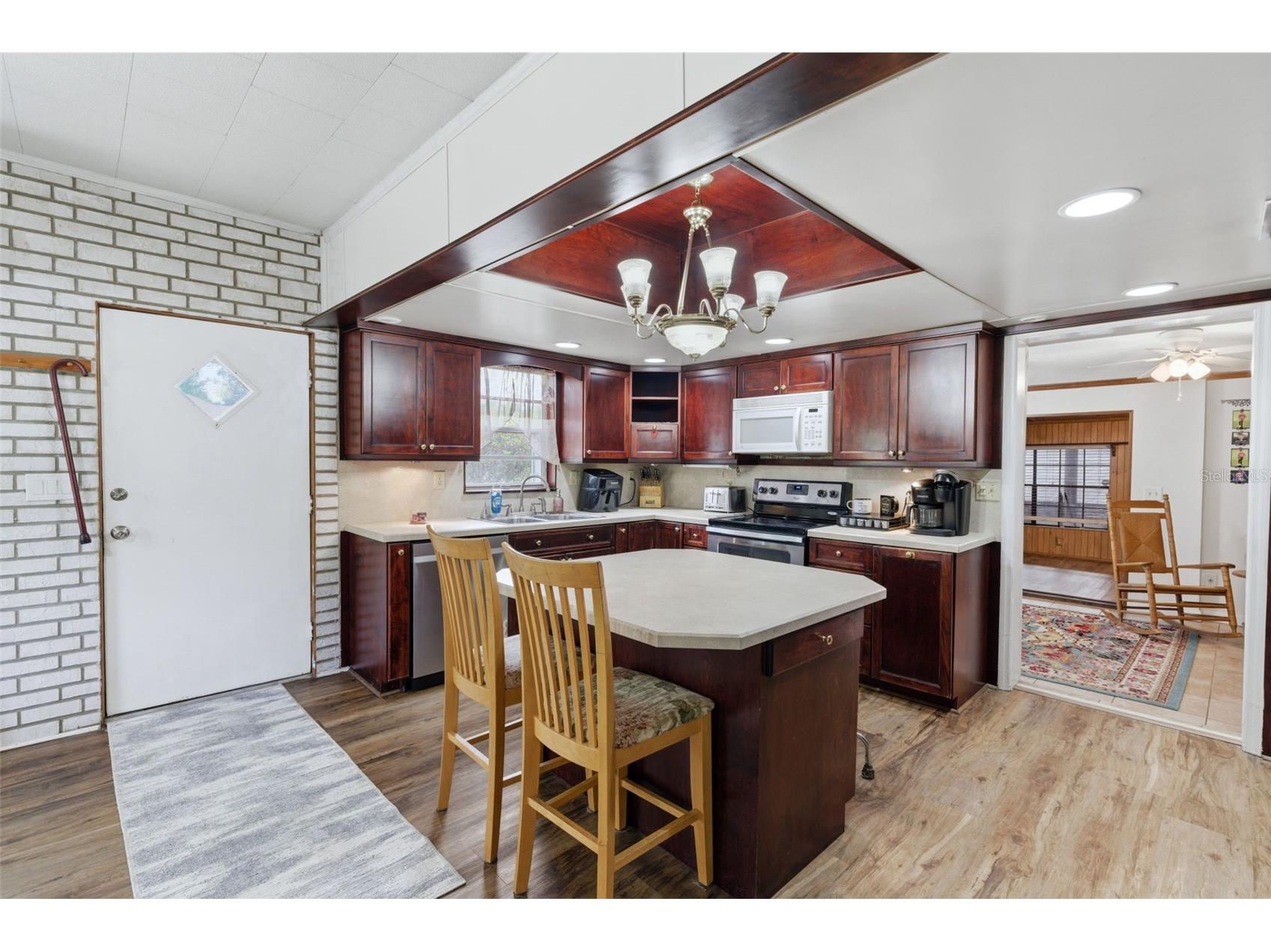 935 Florida Avenue Orange City FL 32763 O6395676 image8