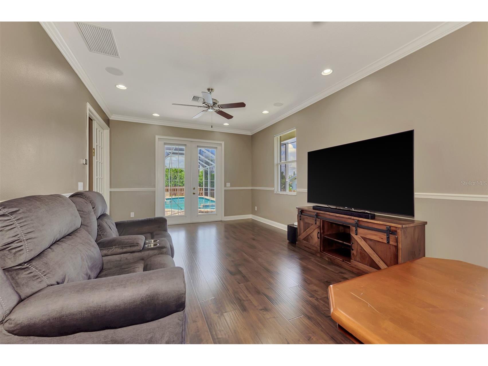 935 Graham Road Venice FL 34293 N6144432 image37