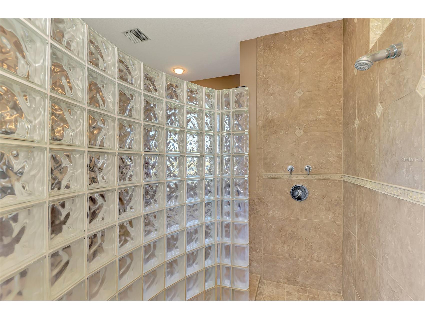 935 Graham Road Venice FL 34293 N6144432 image45