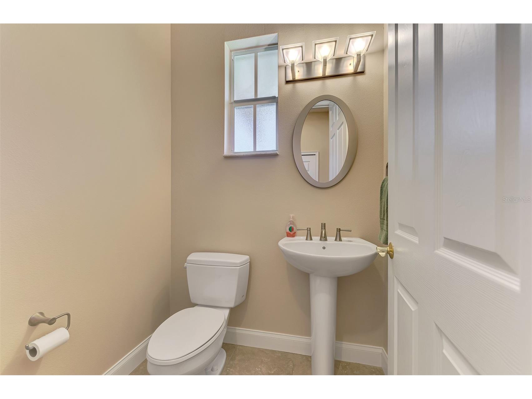 935 Graham Road Venice FL 34293 N6144432 image52