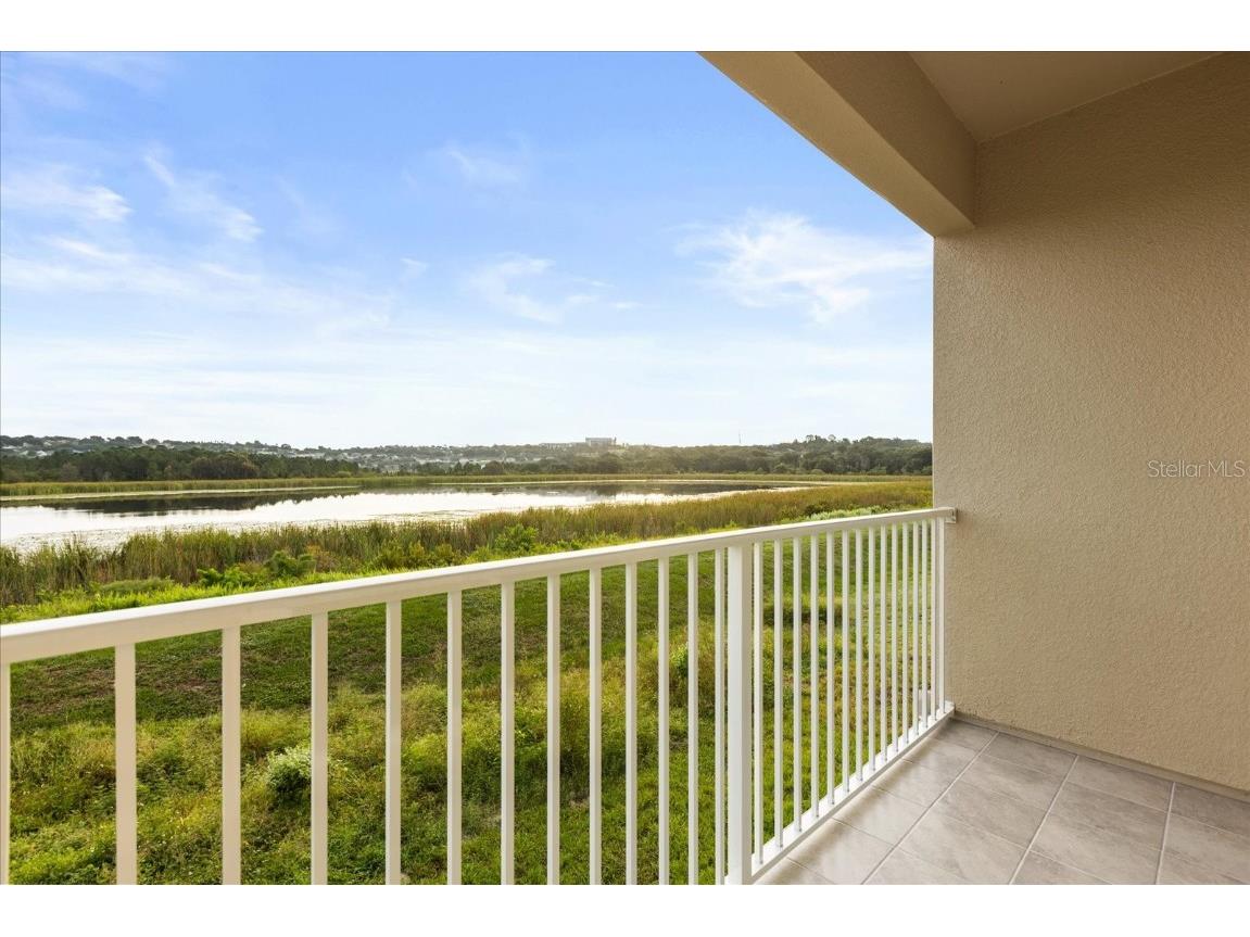 935 Lakefront Village Drive Clermont FL 34711 - JACK'S LAKE S5135648 image3