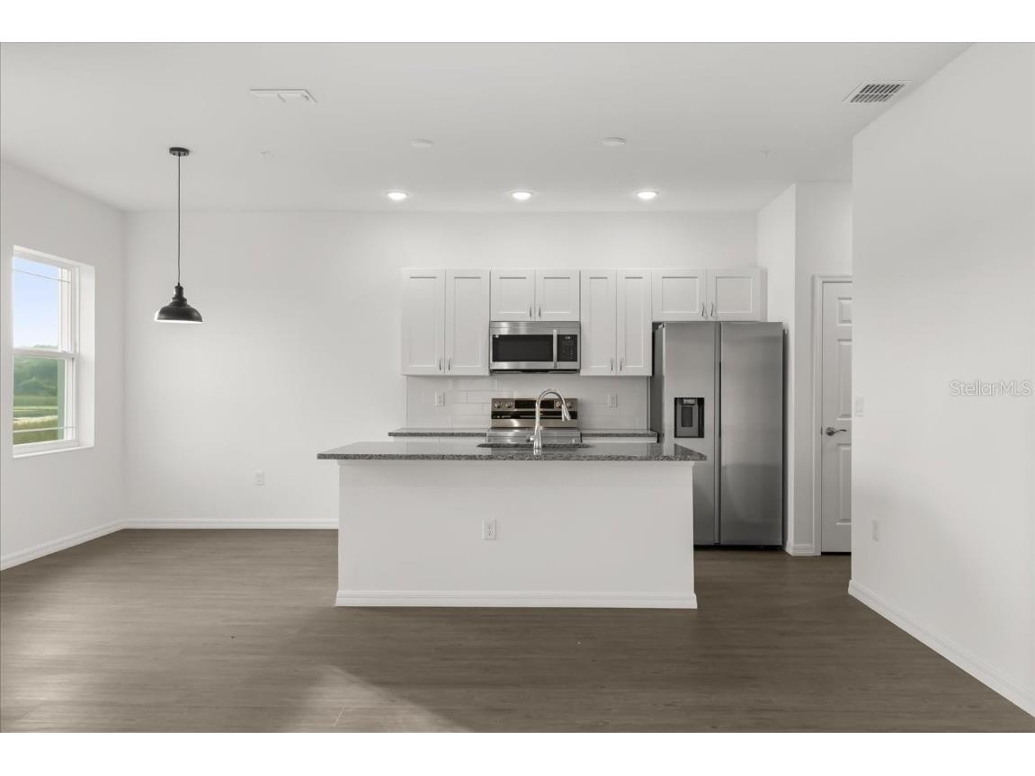 935 Lakefront Village Drive Clermont FL 34711 - JACK'S LAKE S5135648 image5