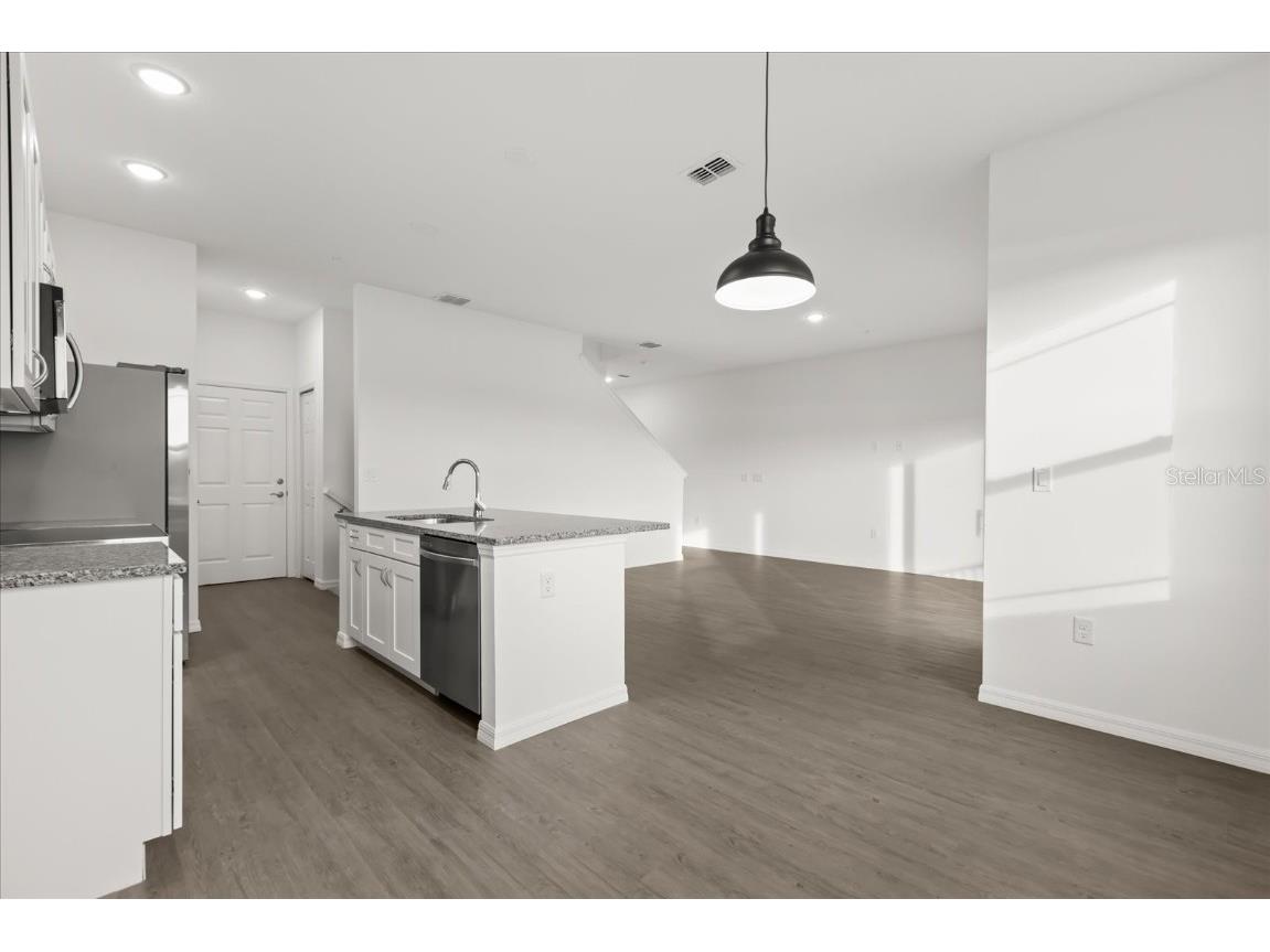 935 Lakefront Village Drive Clermont FL 34711 - JACK'S LAKE S5135648 image8