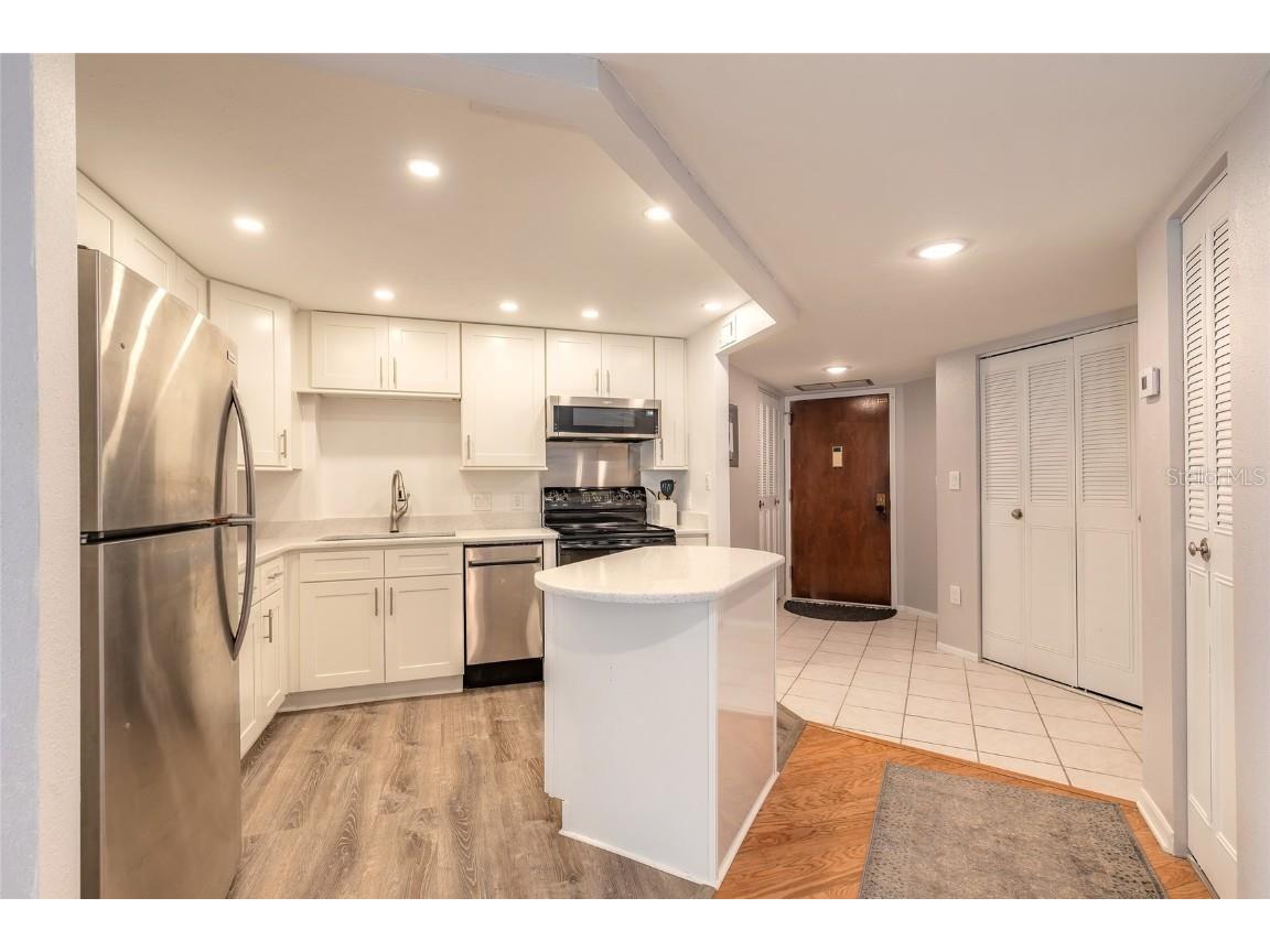 935 N Halifax Avenue #106 Daytona Beach FL 32118 V4946182 image11