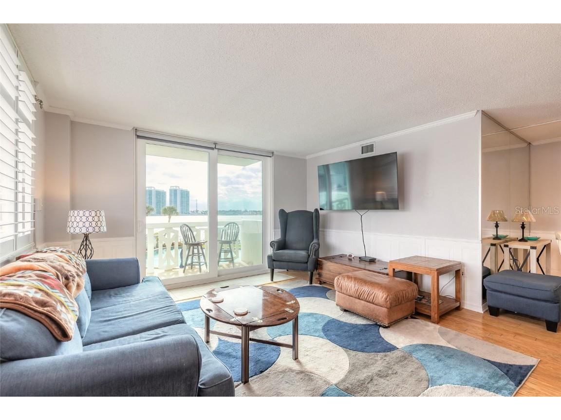 935 N Halifax Avenue #106 Daytona Beach FL 32118 V4946182 image16
