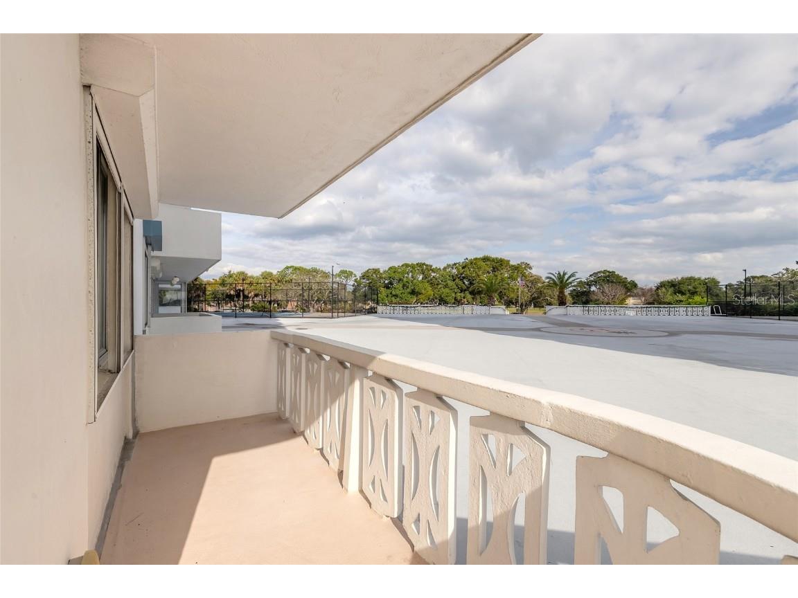 935 N Halifax Avenue #106 Daytona Beach FL 32118 V4946182 image22