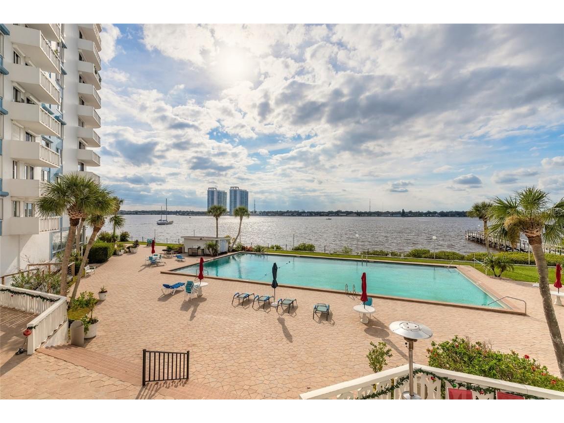 935 N Halifax Avenue #106 Daytona Beach FL 32118 V4946182 image23