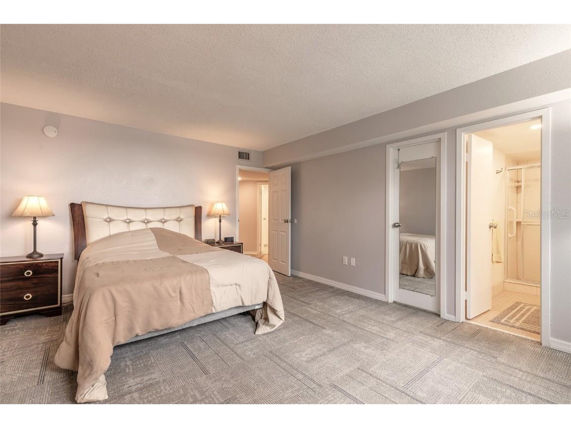 935 N Halifax Avenue #106 Daytona Beach FL 32118 V4946182 image26