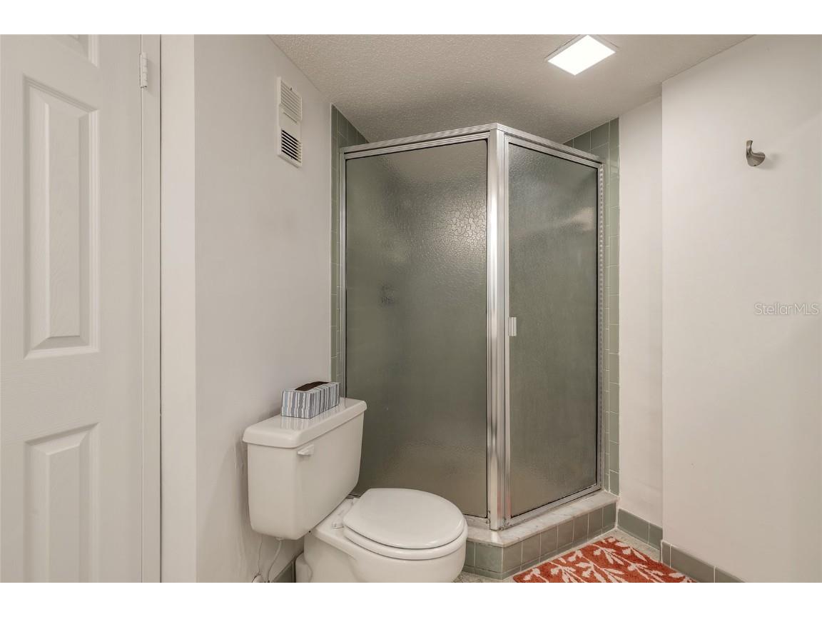 935 N Halifax Avenue #106 Daytona Beach FL 32118 V4946182 image34