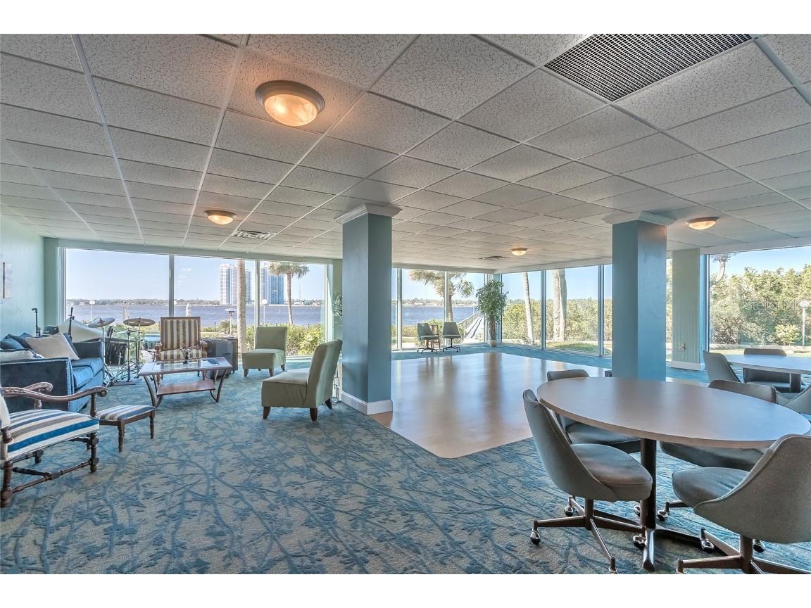 935 N Halifax Avenue #106 Daytona Beach FL 32118 V4946182 image36