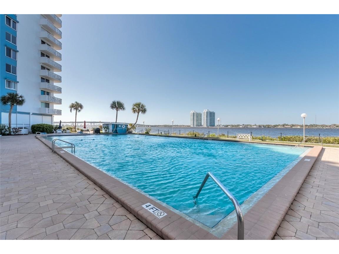 935 N Halifax Avenue #106 Daytona Beach FL 32118 V4946182 image46